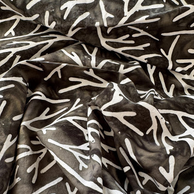 Fat quarter batik negro ramas blancas