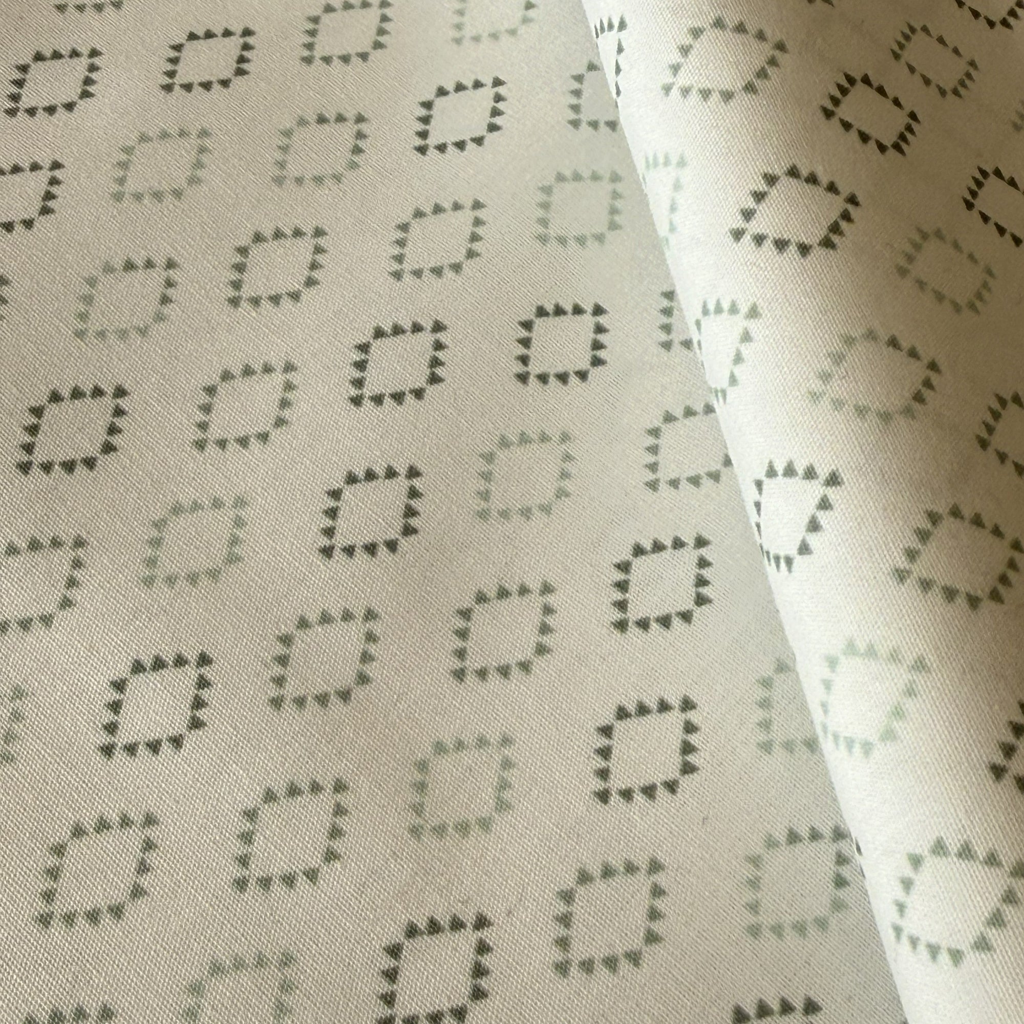 TELA POPELÍN ALGODÓN 100% ROMBO VERDE CERTIFICADO GOTS