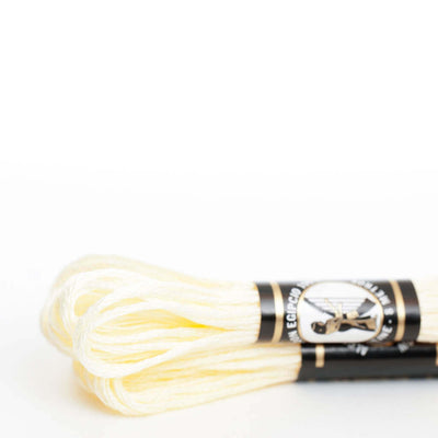 Mouliné especial Finca algodón (blanco, amarillo, naranja, rojo y rosa)