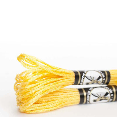 Mouliné especial Finca algodón (blanco, amarillo, naranja, rojo y rosa)