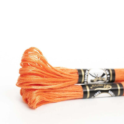 Mouliné especial Finca algodón (blanco, amarillo, naranja, rojo y rosa)