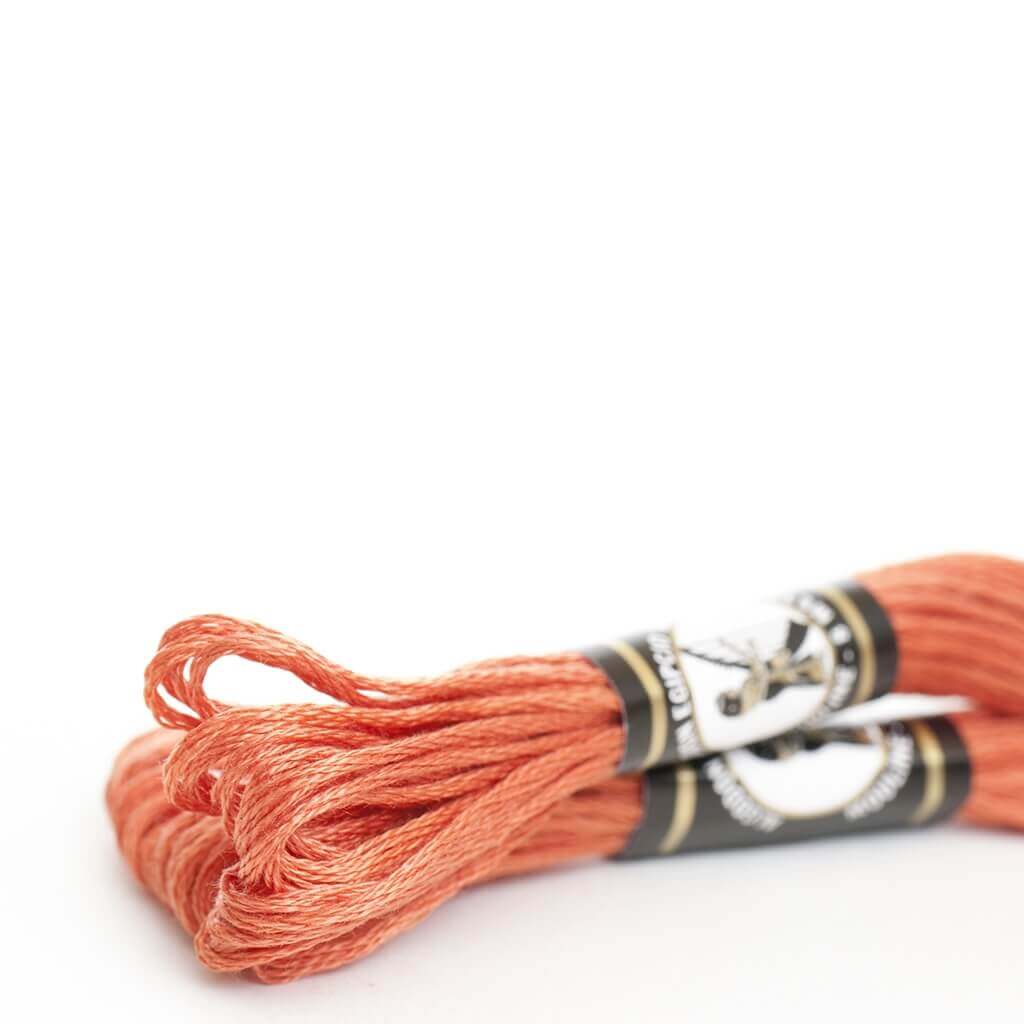 Mouliné especial Finca algodón (blanco, amarillo, naranja, rojo y rosa)