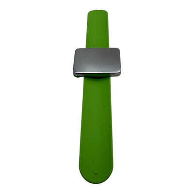 Alfiletero magnetico de muñeca