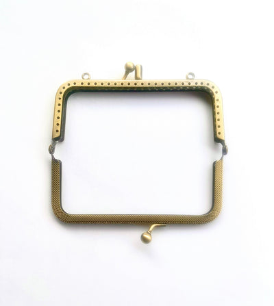 BOQUILLA METALICA PARA MONEDERO/BOLSO. DOBLE COMPARTIMENTO. ORO VIEJO. 12,5 CM